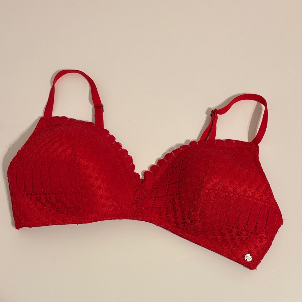 Red Lace Wireless Bra - Intimates - 36C